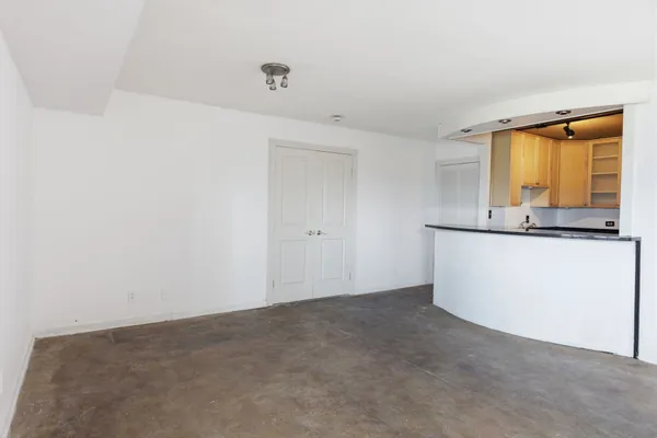 $350,000 | 3415 West End Avenue, Unit 1012, Nashville, TN 37203