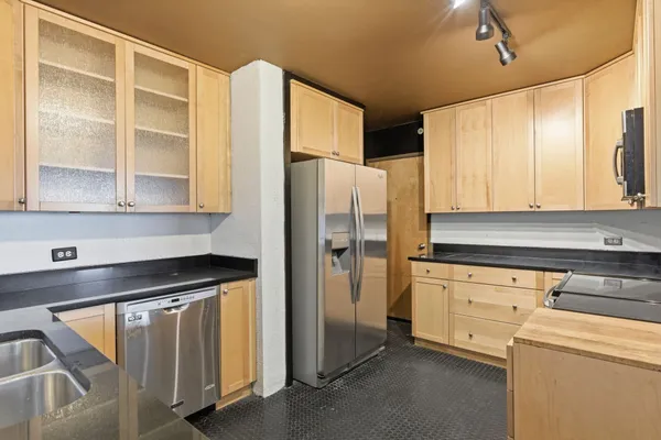 $350,000 | 3415 West End Avenue, Unit 1012, Nashville, TN 37203