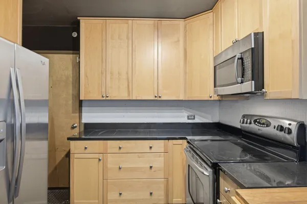 $350,000 | 3415 West End Avenue, Unit 1012, Nashville, TN 37203