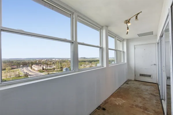 $350,000 | 3415 West End Avenue, Unit 1012, Nashville, TN 37203