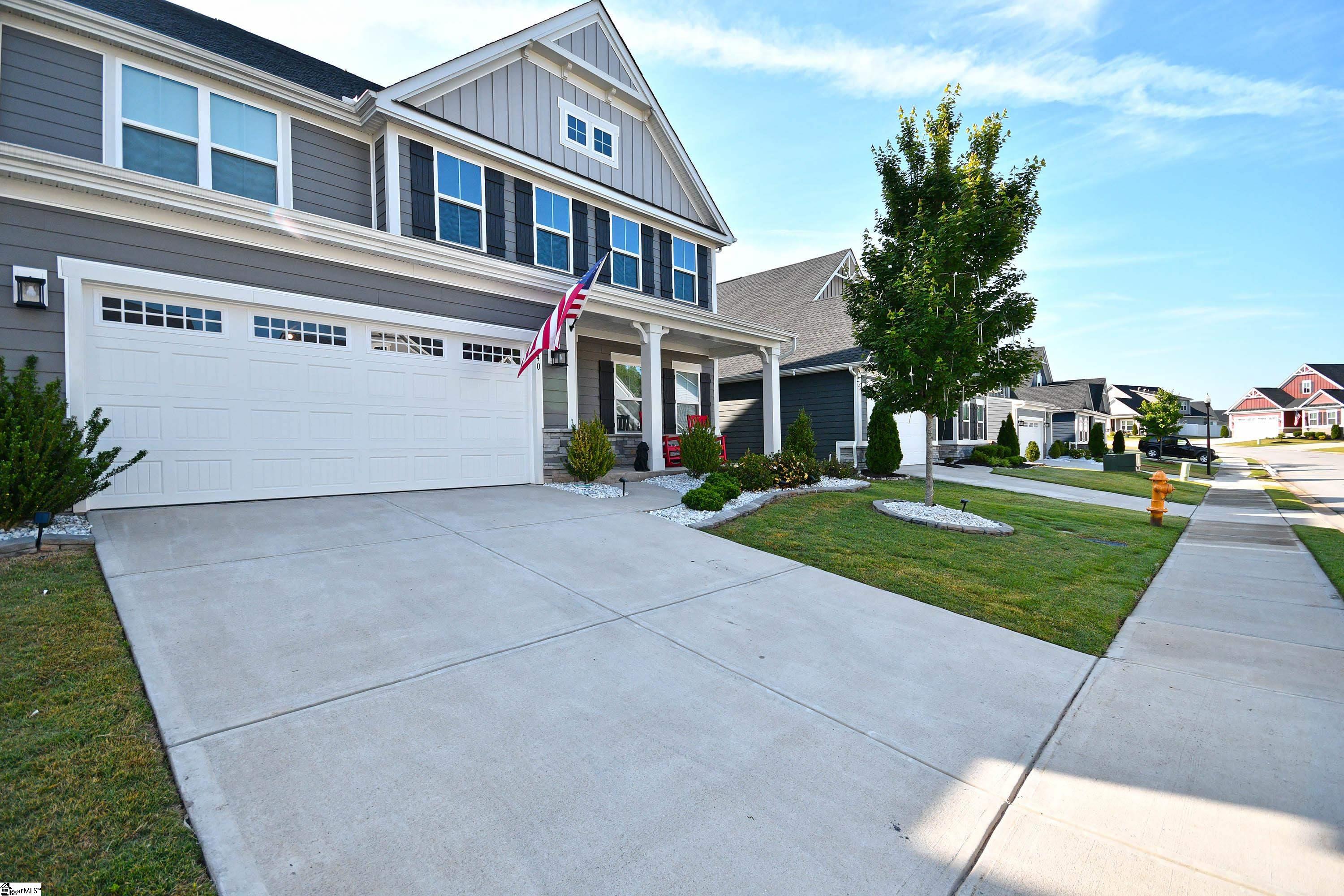 440 Oswego Court Greenville, SC 29607 - Photo 2 of 50