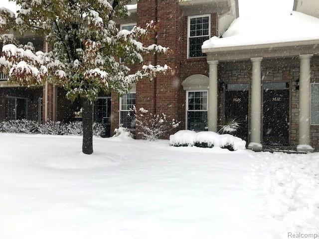 3626 Oakmonte Boulevard, Unit 81 Rochester, MI 48306 - Photo 1 of 24