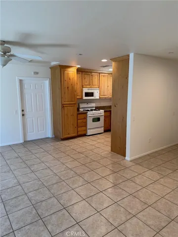 $1,750 | 55215 Airlane Drive, Unit A, Yucca Valley, CA 92284