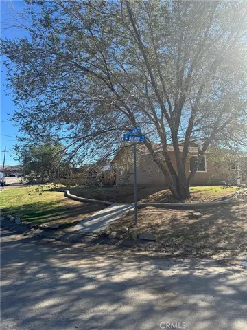 $1,750 | 55215 Airlane Drive, Unit A, Yucca Valley, CA 92284