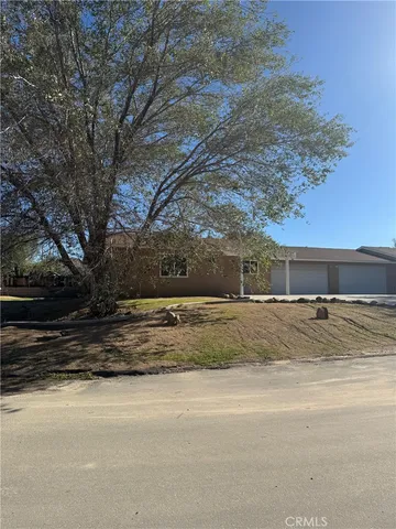 $1,750 | 55215 Airlane Drive, Unit A, Yucca Valley, CA 92284