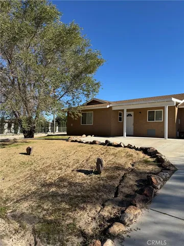 $1,750 | 55215 Airlane Drive, Unit A, Yucca Valley, CA 92284