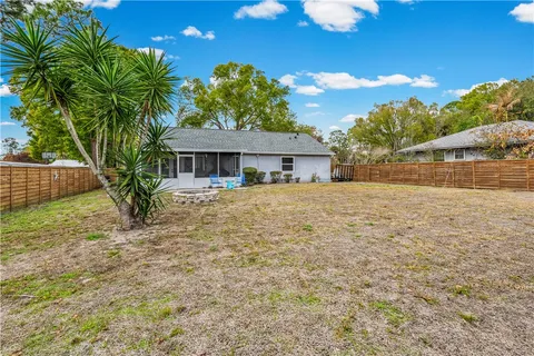 $329,900 | 2146 79th Court, Vero Beach, FL 32966