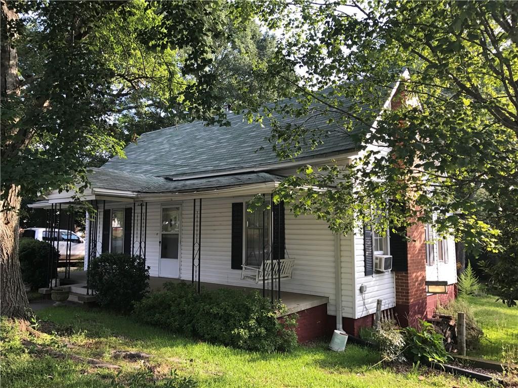 970 South Broad Street Commerce, GA 30529 - Photo 1 of 1 Gallery Image 1