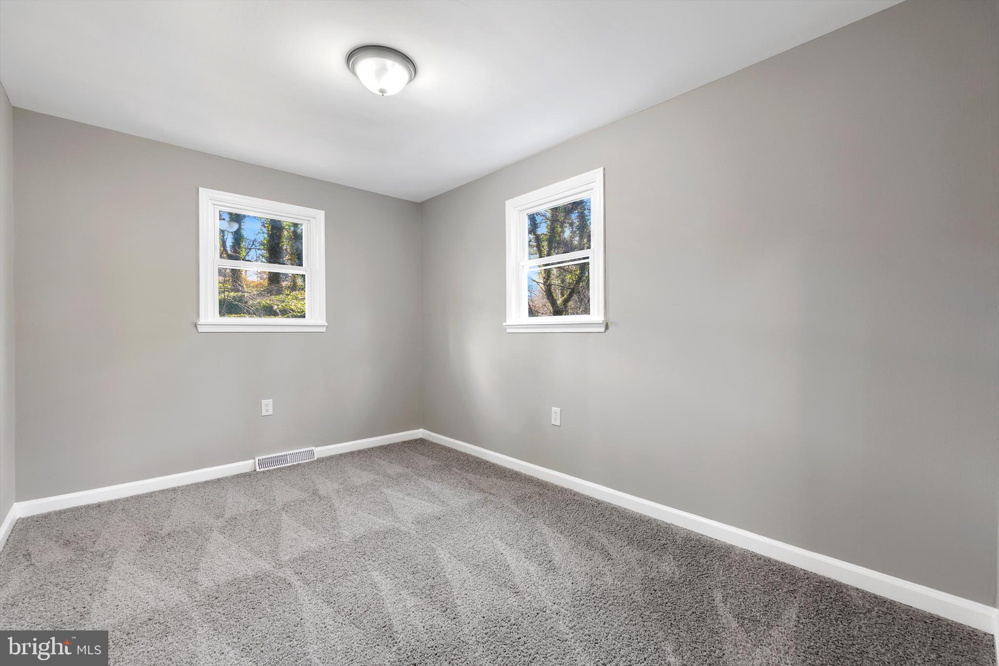 712 St Marys Road Pylesville, MD 21132 - Photo 16 of 43 an empty room with windows