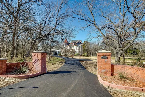 $1,650,000 | 10501 County Road 525, Mansfield, TX 76063