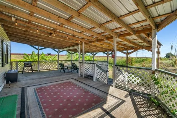 $195,000 | 2105 Center Street, Arabi, LA 70032