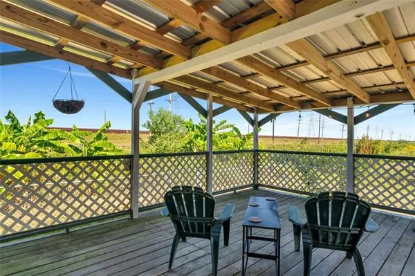 $195,000 | 2105 Center Street, Arabi, LA 70032