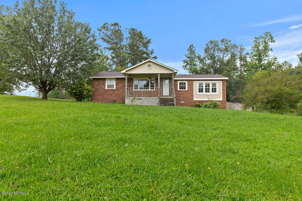 1365 Ramsey Road Jacksonville, NC 28546 - Photo 2 of 21 IMG_0430