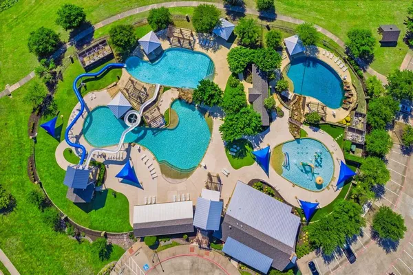 $470,000 | 10300 Bennet Drive, McKinney, TX 75072
