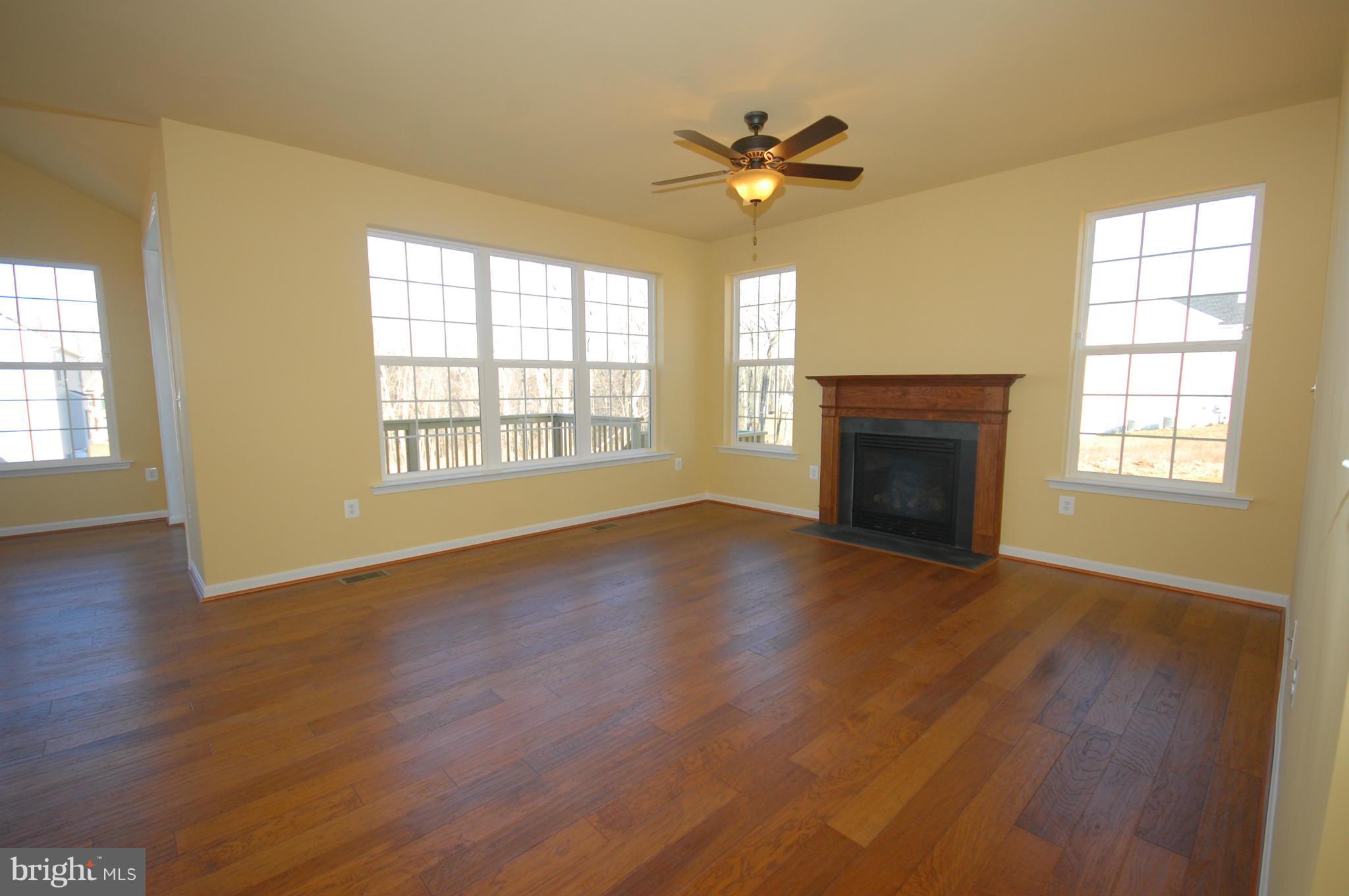 2075 Baythorne Road Prince Frederick, MD 20678 - Photo 3 of 19 Interior (General)