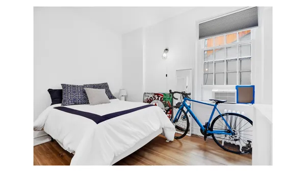 $9,400 | 171 West 12th Street, Unit 1D | West Village