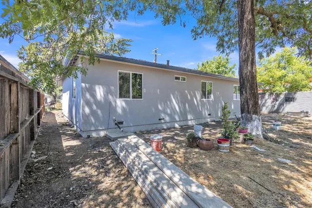 $430,900 | 1044 South Anteros Avenue, Stockton, CA 95215