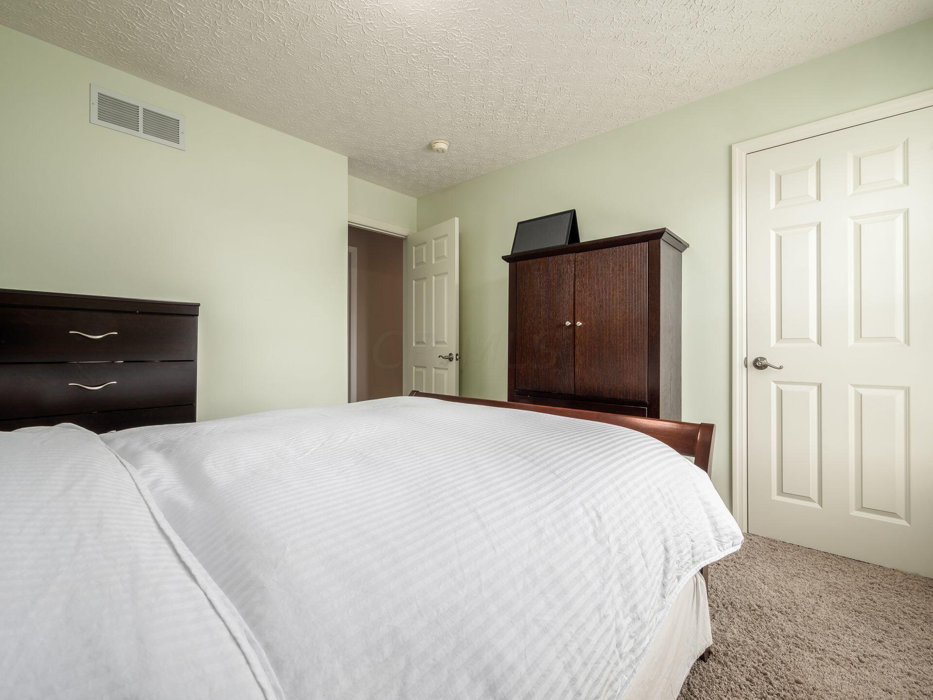 6325 Kendall Ridge Boulevard Dublin, OH 43016 - Photo 29 of 46 027__N 6325 Kendall Ridge 066