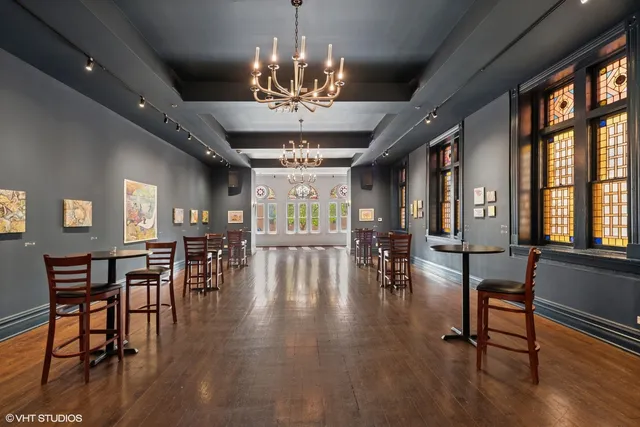 $9,995,000 | 201 South Ashland Avenue, Chicago, IL 60607