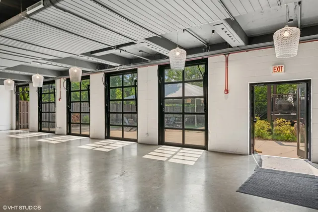 $9,995,000 | 201 South Ashland Avenue, Chicago, IL 60607