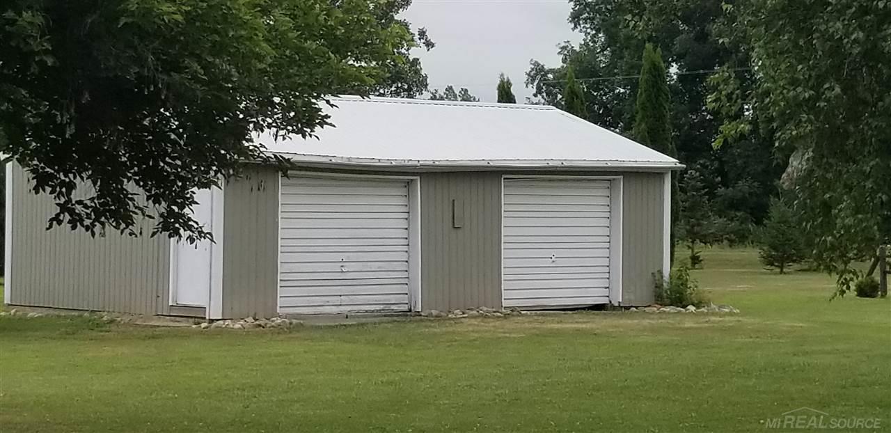 7908 Mowerson Road Melvin, MI 48454 - Photo 9 of 44