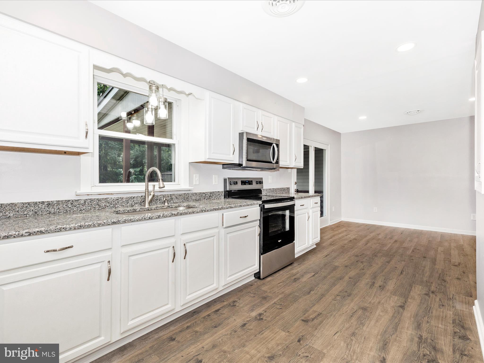 20717 El Rancho Road Boonsboro, MD 21713 - Photo 23 of 55 Kitchen