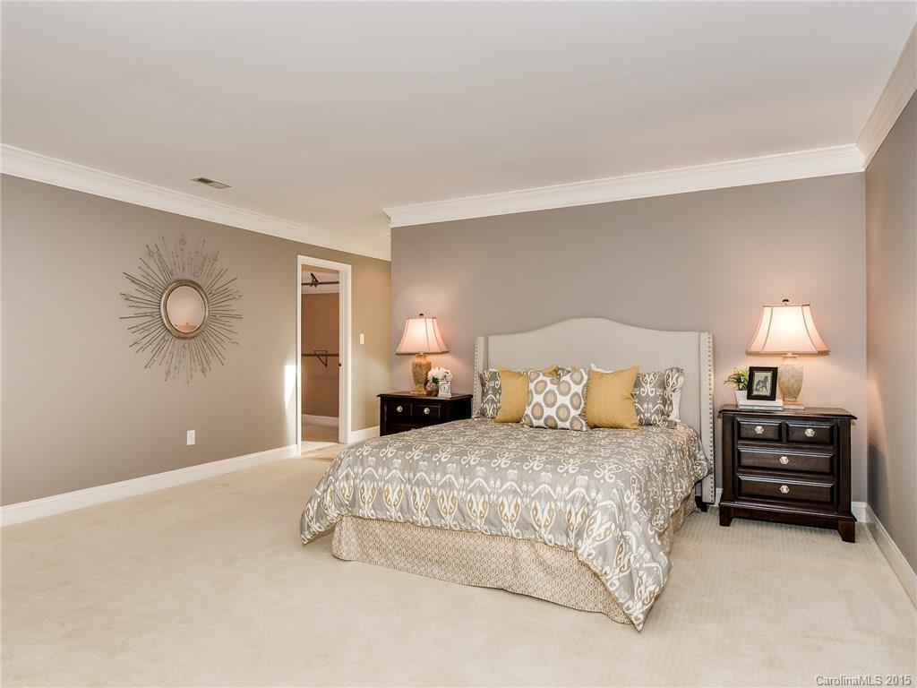 6813 Riesman Lane Charlotte, NC 28210 - Photo 16 of 24 Gallery Image 16
