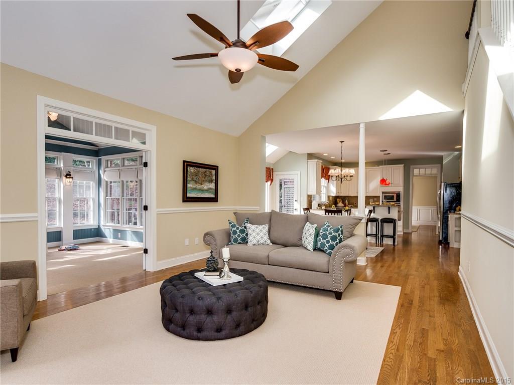 6813 Riesman Lane Charlotte, NC 28210 - Photo 10 of 24 Gallery Image 10