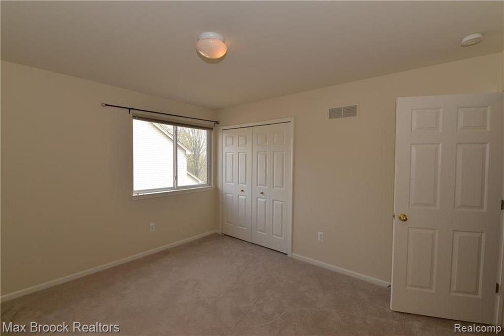 2407 Jackson Drive Rochester Hills, MI 48309 - Photo 43 of 56
