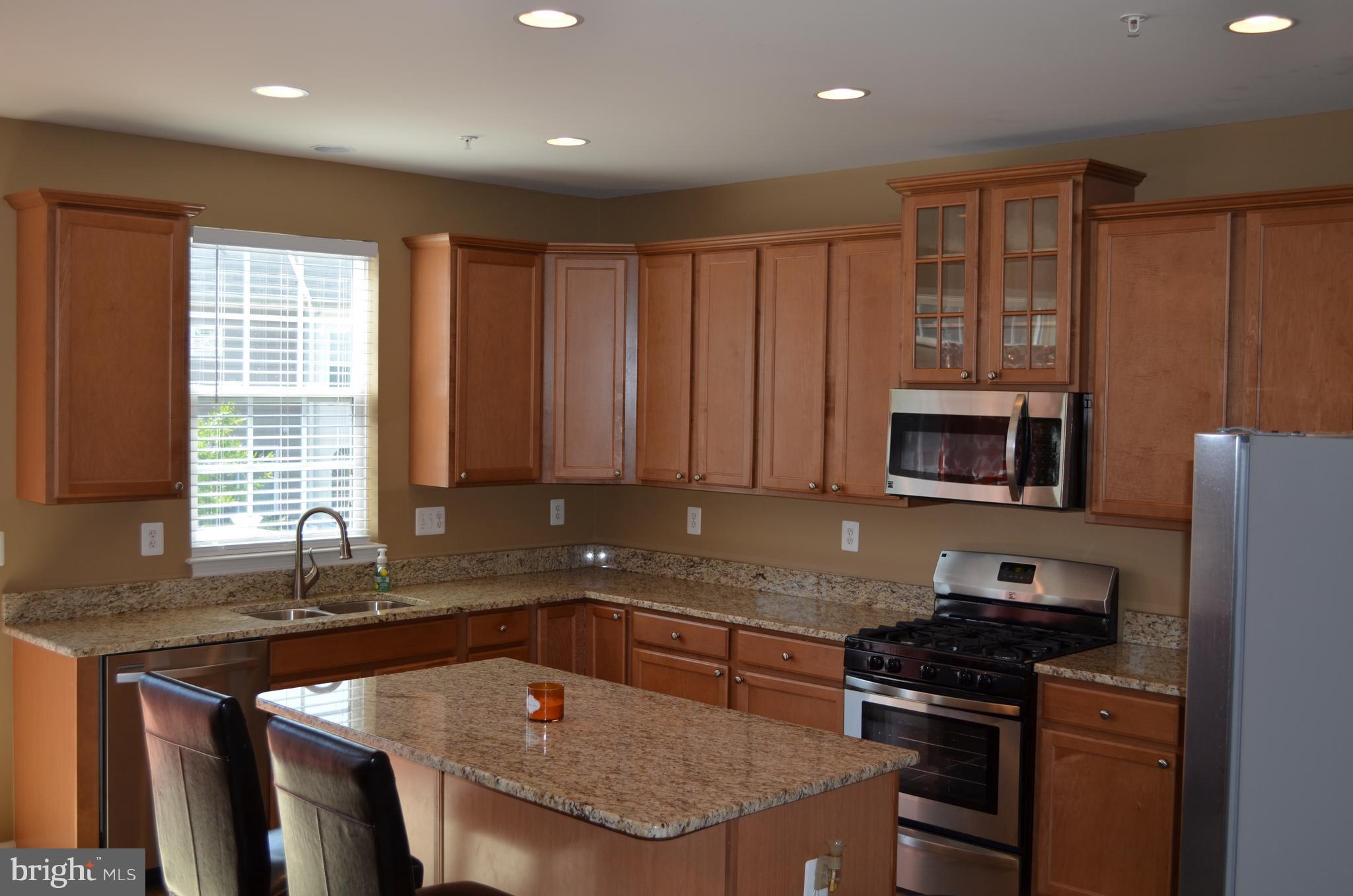2721 Lucas Run Way Accokeek, MD 20607 - Photo 10 of 18 Kitchen