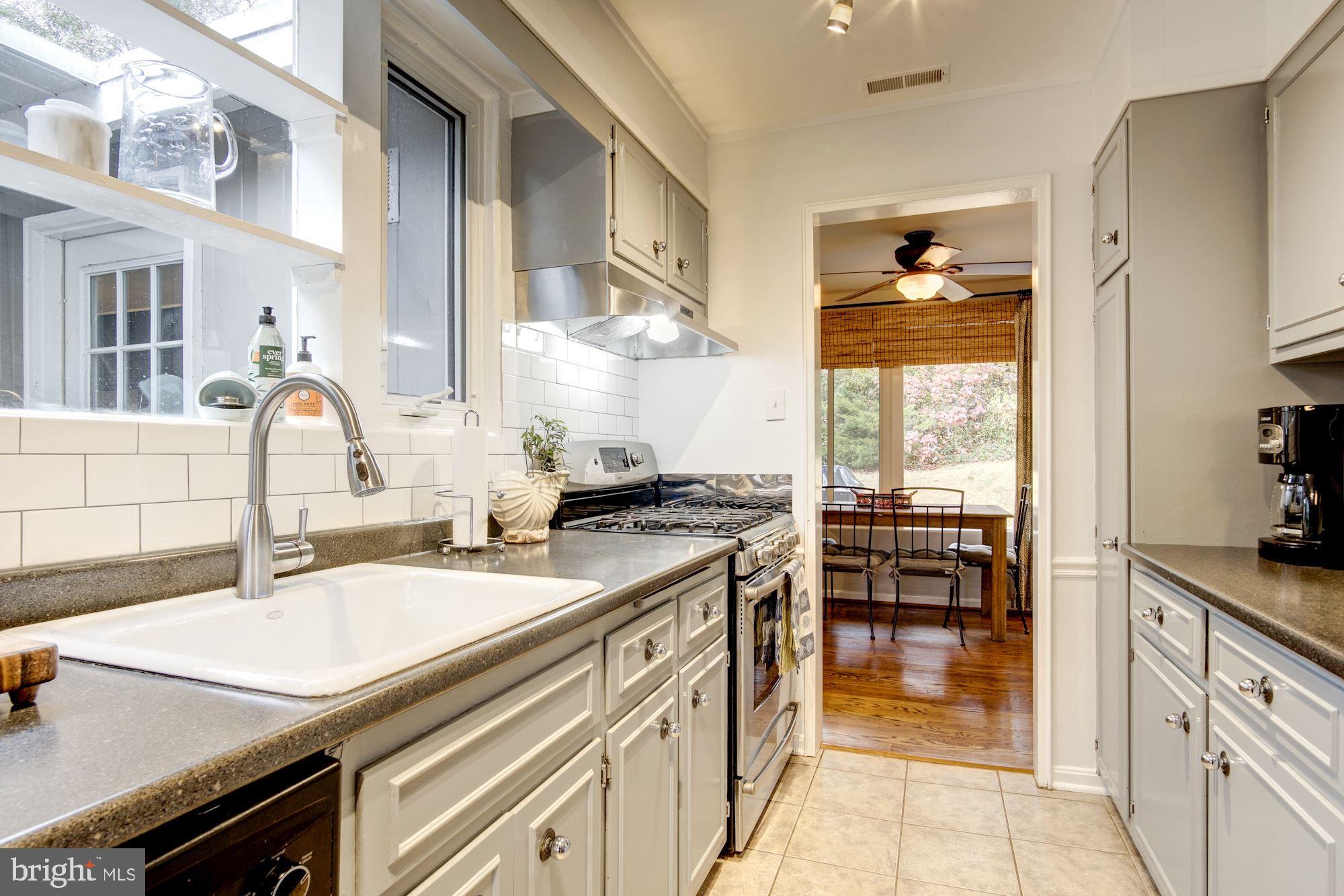 4813 Edgefield Road Bethesda, MD 20814 - Photo 9 of 20 Gallery Image 9