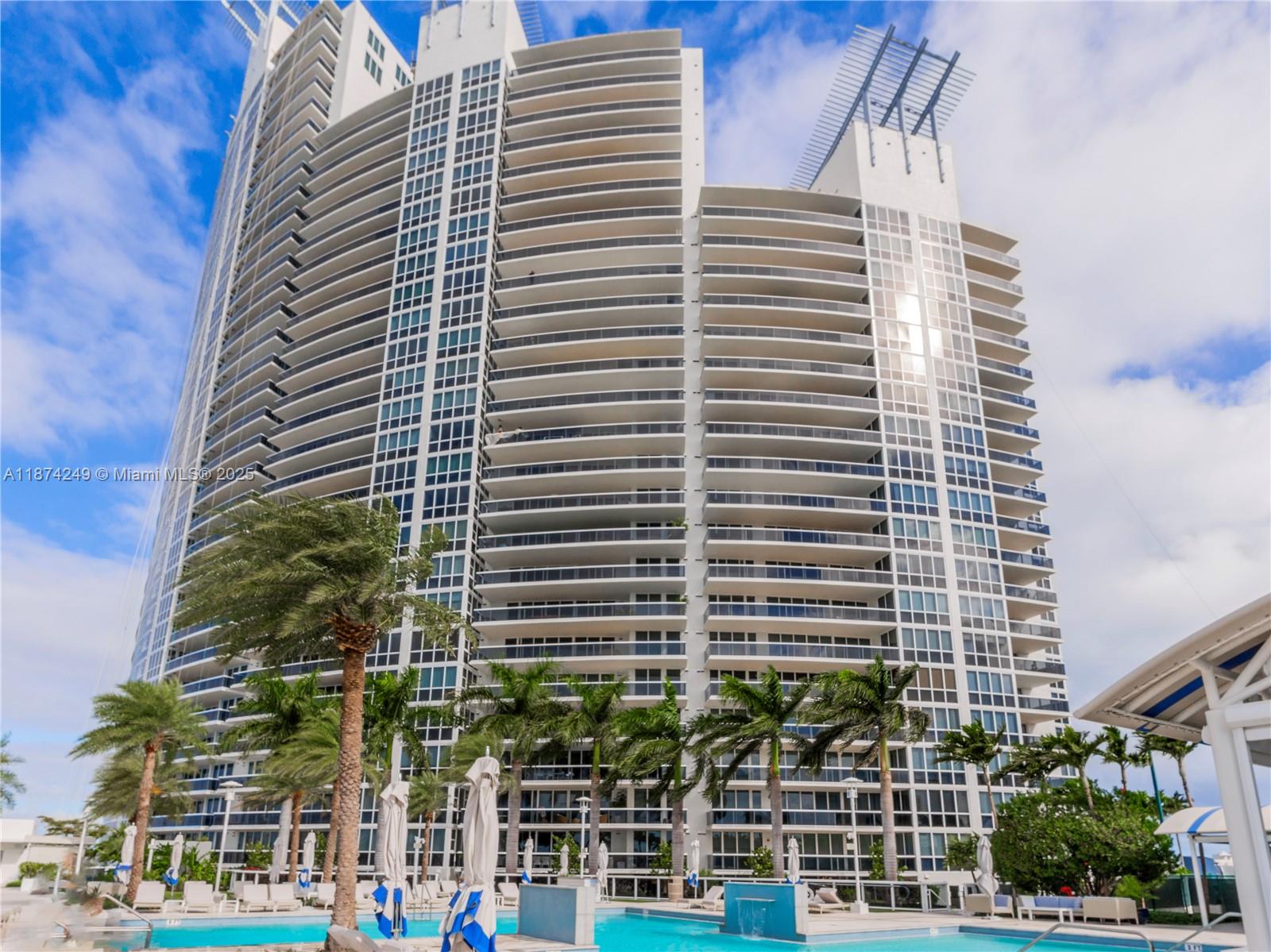 400 Alton Road, Unit 1104 Miami Beach, FL 33139 - Photo 24 of 27 a front view of a building