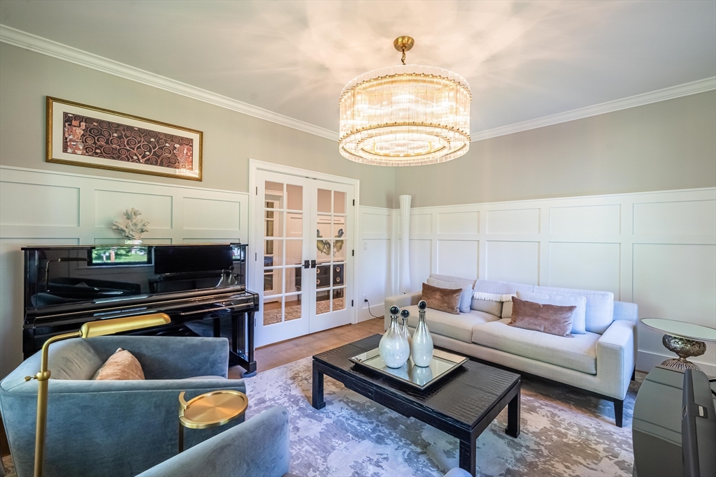 1 Putnam Road Bedford, MA 01730 - Photo 6 of 42 Gallery Image 6
