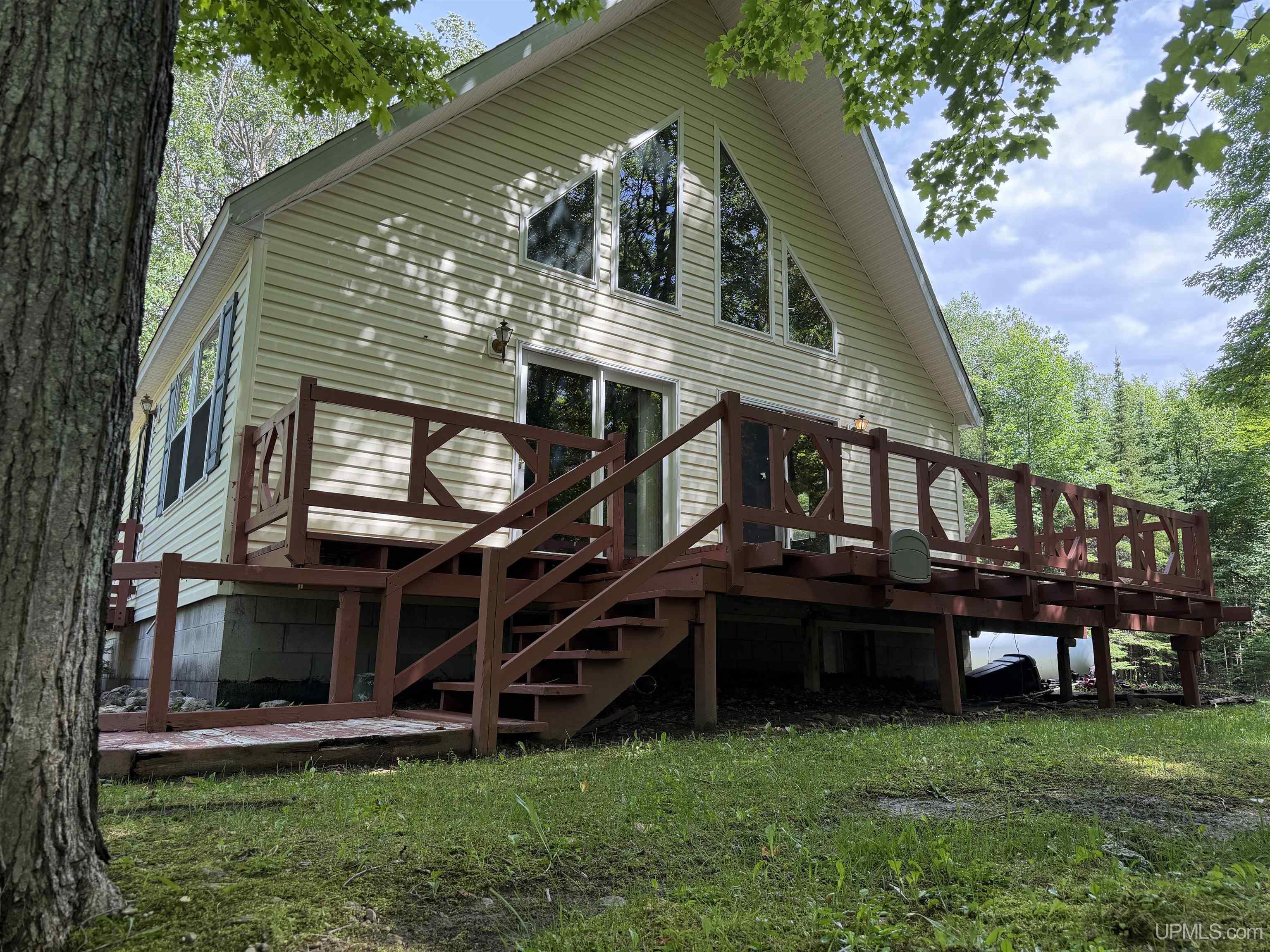 13465 10th Road Garden, MI 49835 - Photo 4 of 43