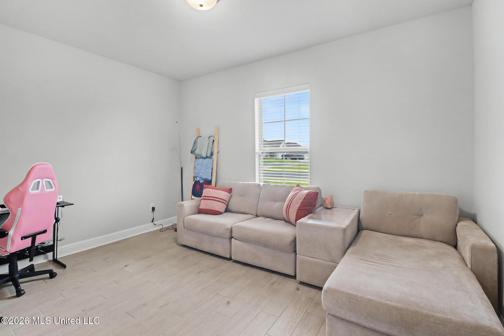 15550 Soaring Loop Gulfport, MS 39503 - Photo 17 of 24 16