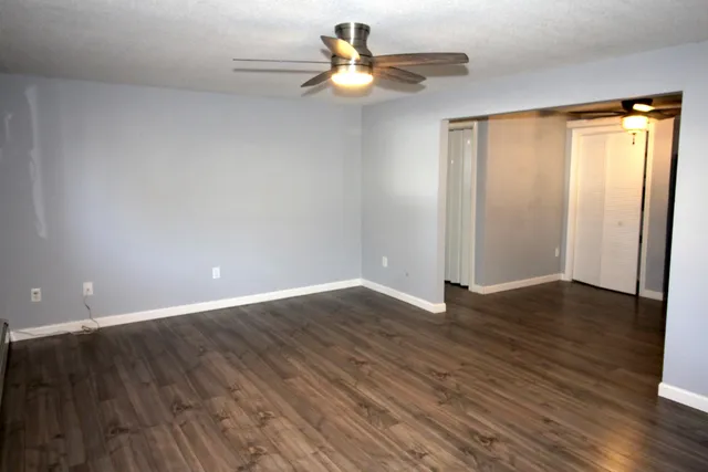 $324,900 | 11 Tiffany Road, Unit # 1, Salem, NH 03079