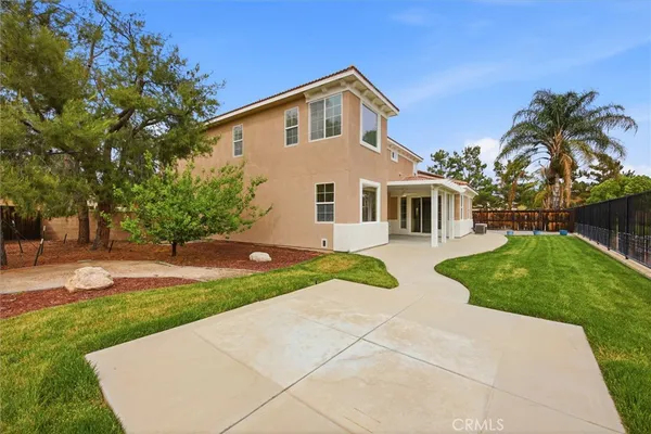 $595,000 | 3109 Bridgewater Circle, Hemet, CA 92545