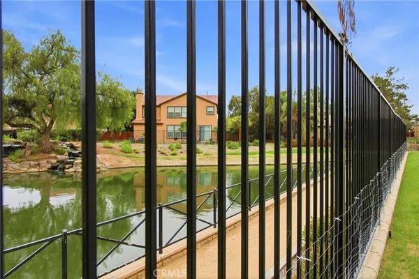 $595,000 | 3109 Bridgewater Circle, Hemet, CA 92545