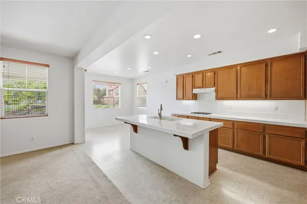 $595,000 | 3109 Bridgewater Circle, Hemet, CA 92545