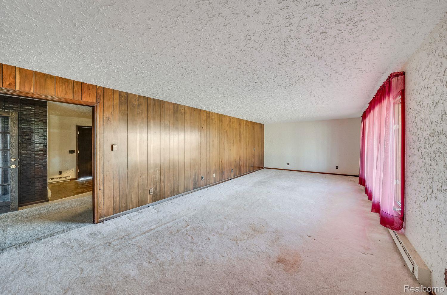 870 East Galbraith Line Road Yale, MI 48097 - Photo 6 of 20 Gallery Image 6