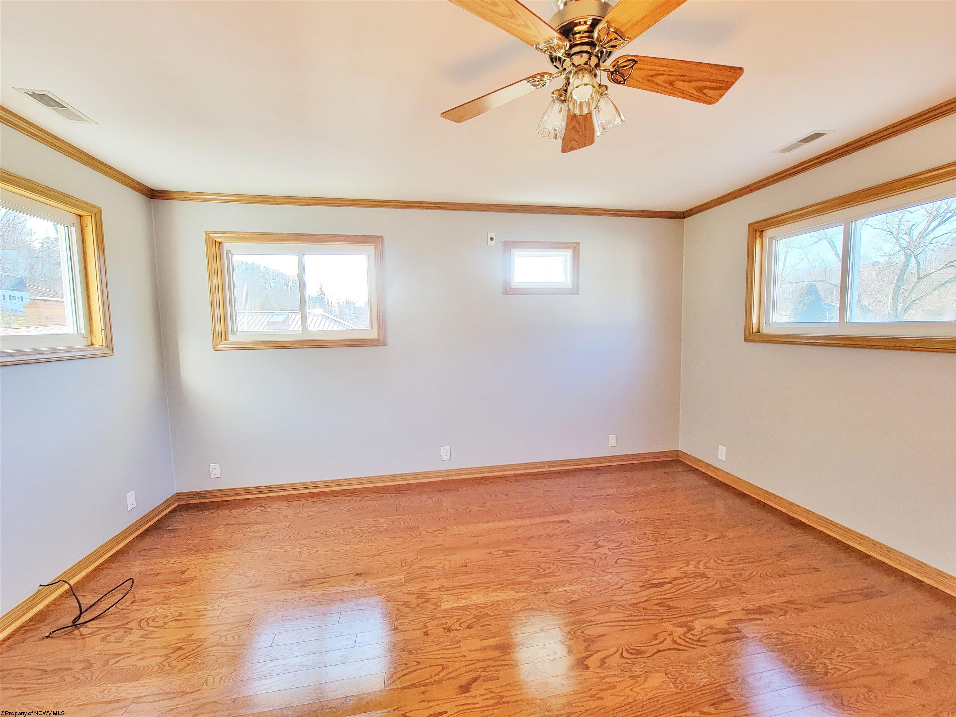 1238 Maple Lake Road Bridgeport, WV 26330 - Photo 12 of 18 Gallery Image 12