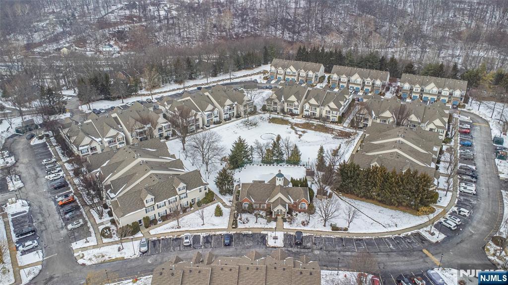 454 Cambridge Drive Butler, NJ 07405 - Photo 36 of 38 a view of swimming pool