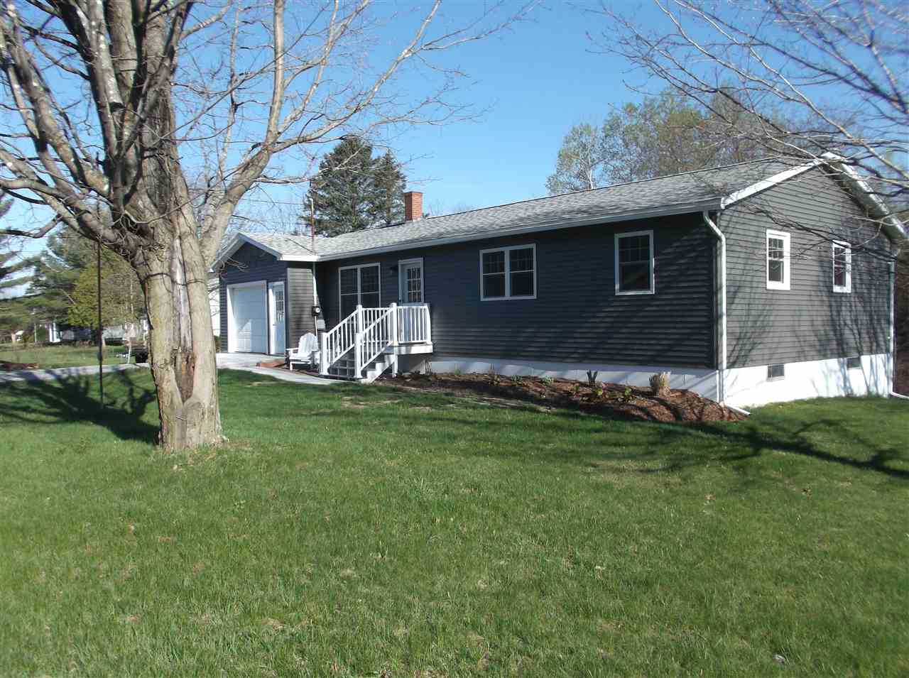 2132 Georgia Plains Road Milton, VT 05468 - Photo 3 of 20