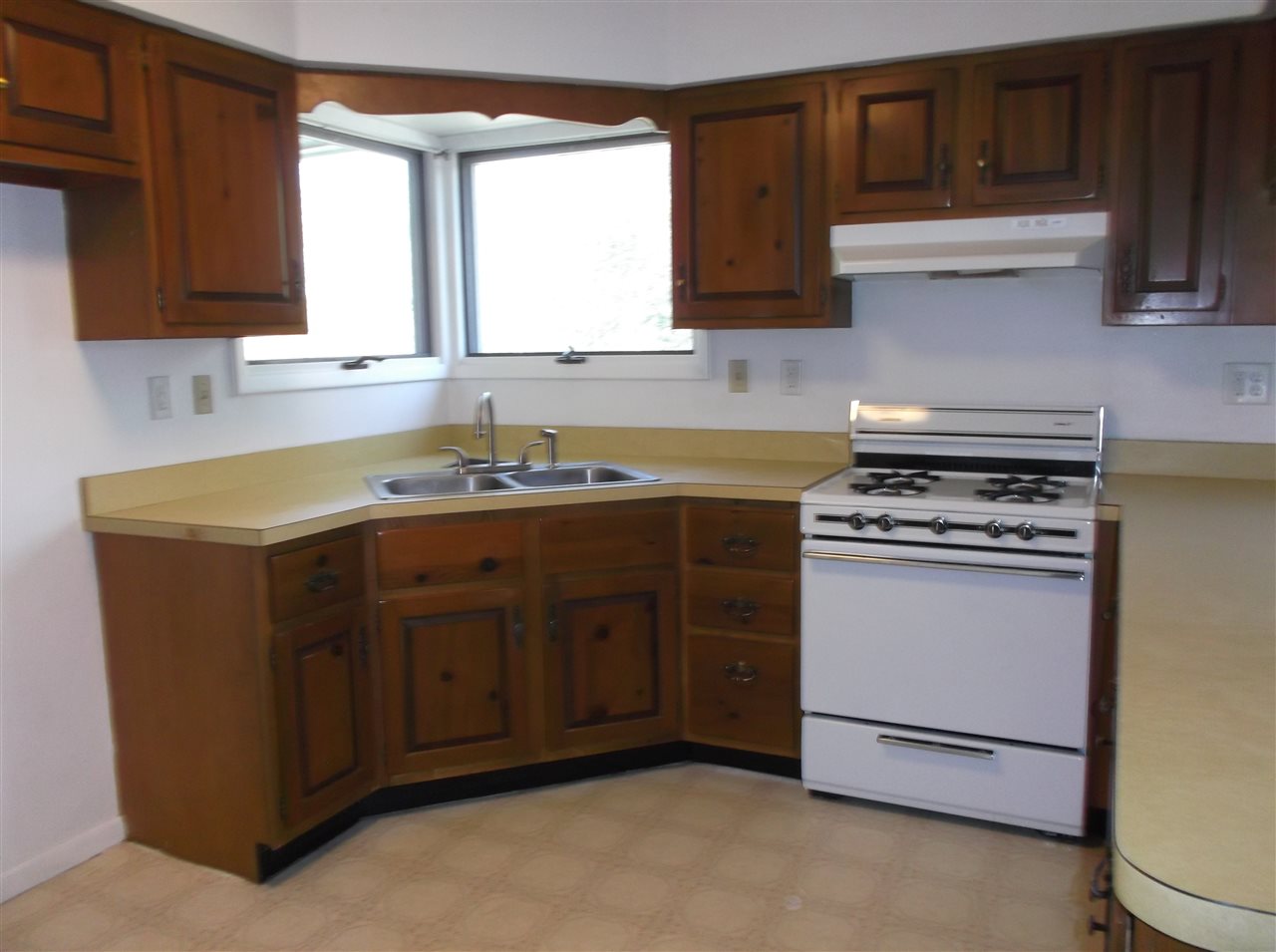 2132 Georgia Plains Road Milton, VT 05468 - Photo 7 of 20