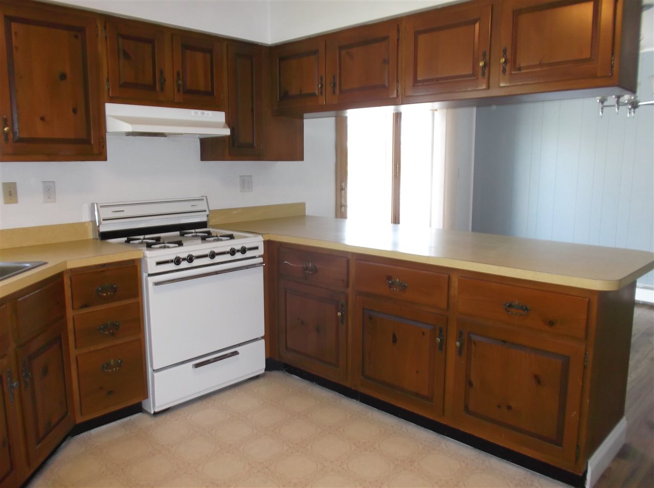 2132 Georgia Plains Road Milton, VT 05468 - Photo 8 of 20