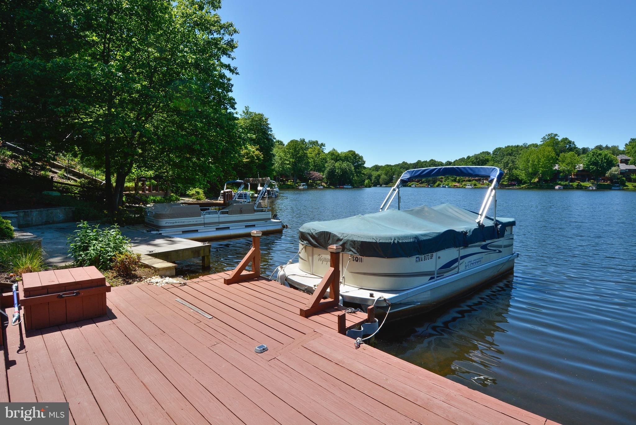 11092 Thrush Ridge Road Reston, VA 20191 - Photo 13 of 29 Dock