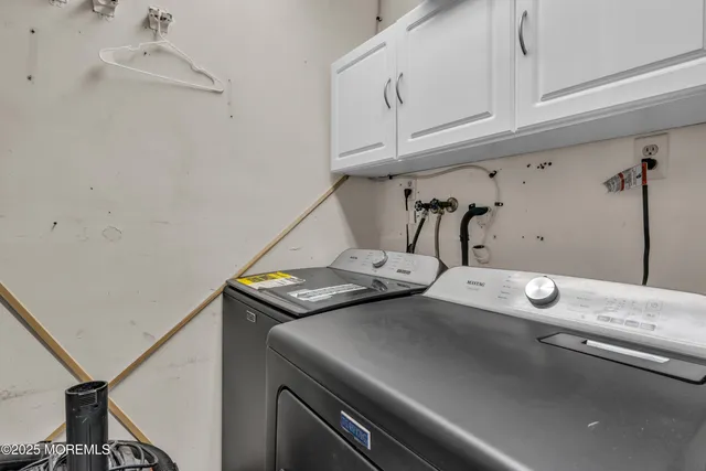 $450,000 | 19 Helene Court, Tinton Falls, NJ 07724