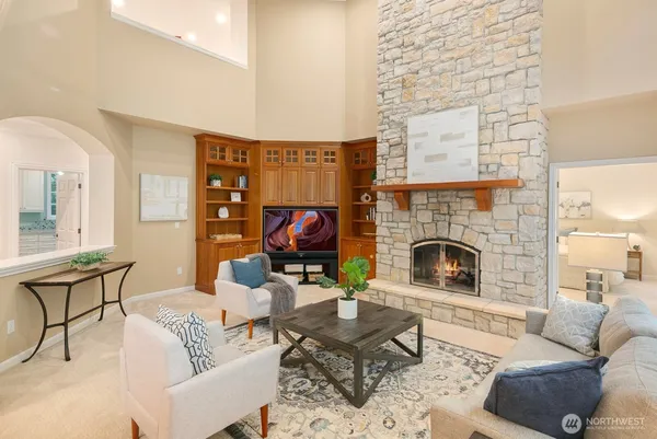 $4,650,000 | 13695 Northeast 32nd Place, Bellevue, WA 98005