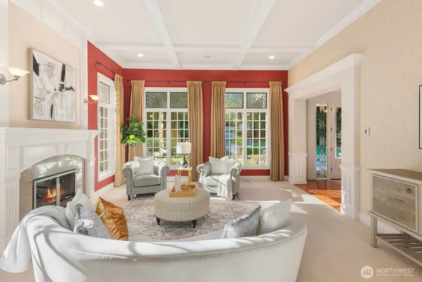 $4,650,000 | 13695 Northeast 32nd Place, Bellevue, WA 98005
