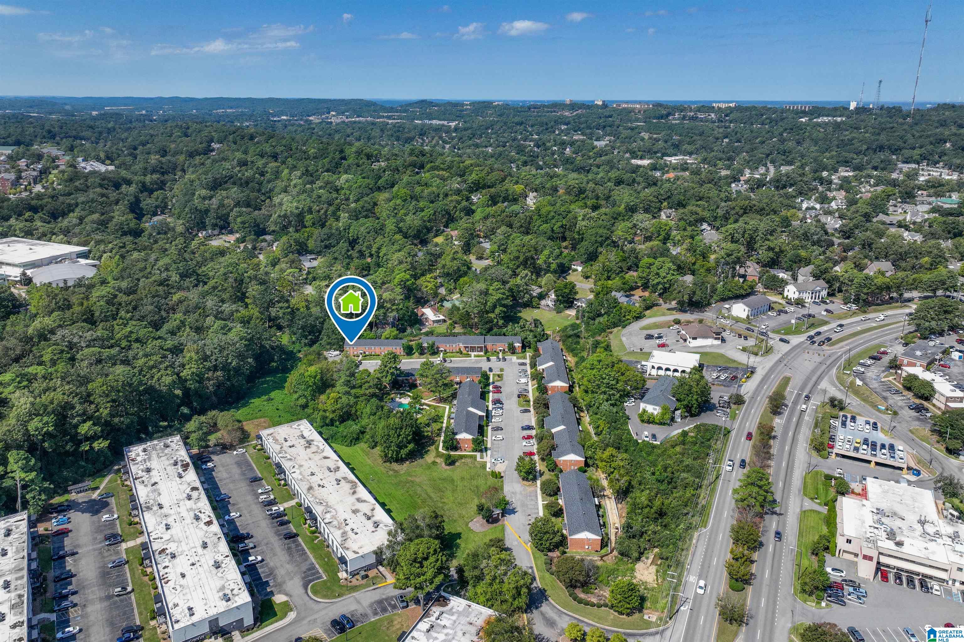 3401 Sandner Court, Unit R Birmingham, AL 35209 - Photo 37 of 48